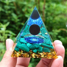 (32)Orgonite Chakra Energy Pyramid Aura Divination Yoga Meditation Ornaments Craft