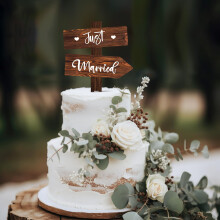 Rustic Just Married Wedding Cake Topper in Wood Wedding Cake Decoration