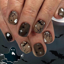 Halloween Press On Nails 24 ks Cobweb Bat Wing Glow v tmavo matnej čiernej opakovane použiteľné lepidlo