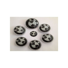 KIT 7 Emblema con logotipo de fibra de carbono BMW - Capó 82 mm + Maletero 82 mm + Volante + 4 Tapacubos 68 mm