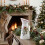Homescapes White Christmas Holly & Mistletoe Decorative Vase 4