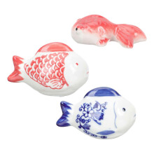 piezas de decoración flotante de cerámica para acuario con forma de pez, colores surtidos.