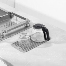 Vaatdroogmat voor Meervoudig Gebruik, Gemakkelijk Schoon Te Maken, Milieuvriendelijke, Hittebestendige Siliconenmat voor Aanrecht Grijs-A