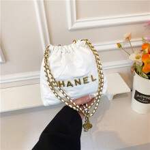 (White, 22*19*6) Diamond drawstring mini bag Metal chain shoulder crossbody bag