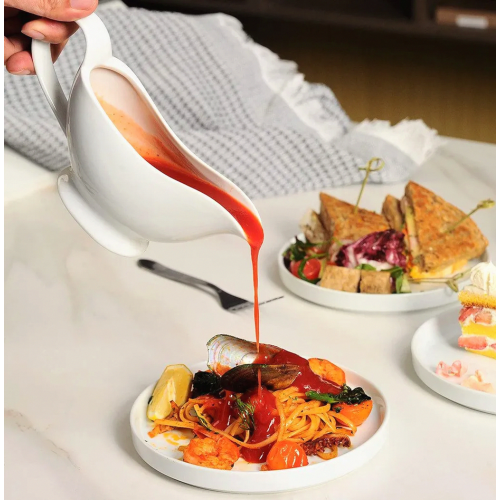Gravy boat 200ml saucepan porcelain white container with spout 2