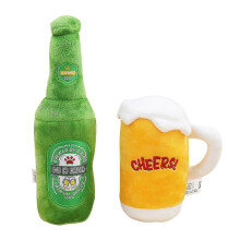 Deutsches Bierfest Bierflasche Bierbecher Plüschtier Kuscheltier Geburtstagsgeschenk