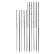 Set di Strumenti per La Riparazione di Strappi Nei Tessuti - un Kit di Riparazione per Riparare Strappi (Fili Tirati) In Abbigliamento e Maglieria