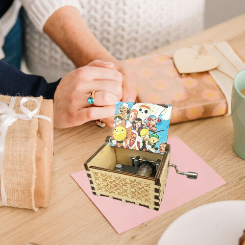 Wooden Music Box with Classical Carving Decoration 1