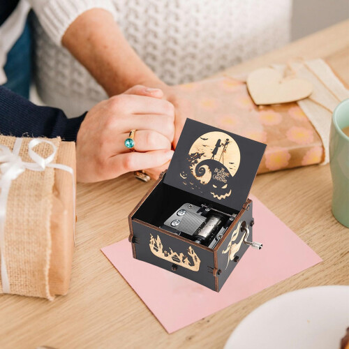 Wooden Music Box with Classical Carving Decoration 1