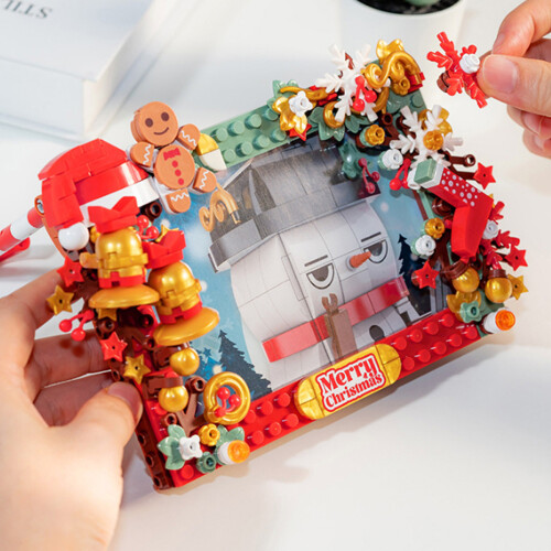 Christmas Building Blocks Set with 4 Pieces 2