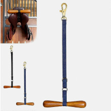 T-vormige zadelhanger voor paardentuig, stevige nylon band en houten hanger voor zadels in stal, trailer en auto.