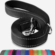 Hondenriem van reflecterend nylon met gewatteerde handgreep, 1,8 m bij 2 cm, zwart, voor kleine en middelgrote honden