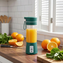 Portable Personal Blender with 6-Leaf 304 Stainless Steel Blade