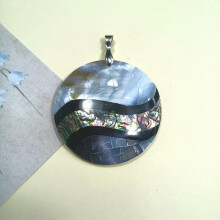 (Color B)Abalone Shell Necklace Pendant With Hanrafted Heart Shape Casual Gift Jewelry