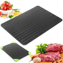 Nouveau plateau de décongélation rapide portable pour décongeler rapidement les aliments, la viande et autres produits de cuisine.