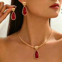 (black) Jewelry Set Gemstone Stud Earrings Necklace Collarbone Chain Elegant Versatile for Women Gift Box Gold