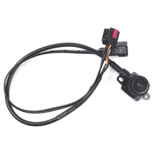 Câmera de Ré para Town & Country, Ram C/V e para Grand Caravan (Códigos de Barras: 56054157AD e 56054157AE)