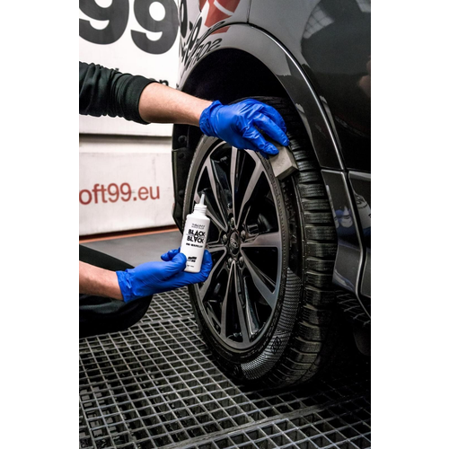 SOFT99 BLACK BLACK 02082 - BLACK TYRE DRESSING COATING - DURABLE TYRE SHINE 2