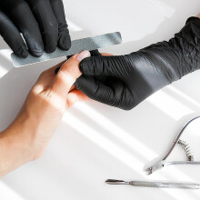 100 Stuks Wegwerp Nitrilhandschoenen, Zwart, Geschikt voor Schoonmaken, Koken en Klusjes, Poedervrij, Latexvrij, Voedselveilig A
