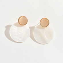 (Beige A)Stylish Shell Pendant Earrings Hanrafted Water Drop Women Summer Accessories