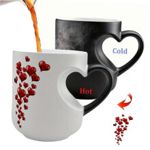 Taza de café de cerámica con forma de corazón que cambia de color con el calor (2026) y revela un patrón al llenarla con bebida (multicolor) 1