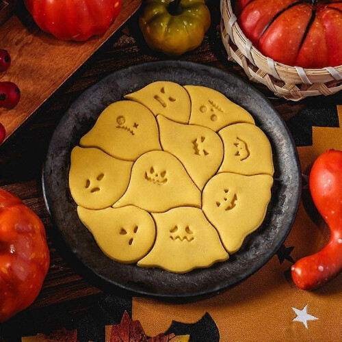 Molde para galletas con forma de espectro, práctico y funcional para hornear. 2