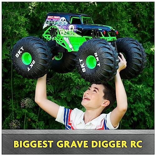 Monster Jam Monster Jam Grave Digger RC Monster Truck 2