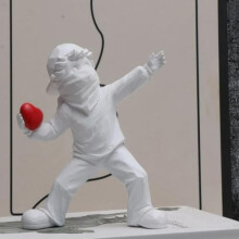 (Weißer Junge) Newmyth Banksy Flower Thrower Statue Resin Art Craft Home Decor Shelf Desk Ornament White