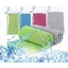 4 Pack Cooling Towels 30 x 100 cm, Lightweight Quick Dry Microfibre Towels for Gym, Running, Travel and Yoga