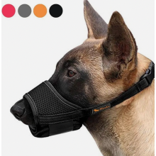 Ademende nylon muilkorf met verstelbare riem voor kleine tot middelgrote honden, helpt bijten en kauwen te voorkomen, zwart XL