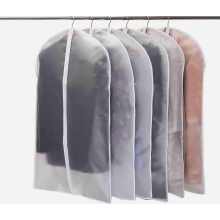 Conjunto de 6 capas transparentes respiráveis para roupas, incluindo ternos, vestidos, casacos e camisas, medindo 60 x 100 cm.