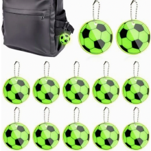 Set van 36 reflecterende veiligheidslabels, tashangers in voetbalvorm voor rugzakken, kleding, sleutels en fietsen.