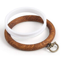 50Pcs Embroidery Hoops Imitated Wood Embroidery Circle Round Display Frame Circle for Art Sewing and Hanging