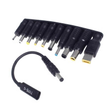 Adaptateurs C femelle et DC5,5 x 2,1 mm mâle - Construction robuste en ABS et métal - Multicolore