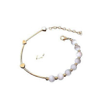 (Rust Red) Bracelet tendance papillon, marguerite et zircon, perles, collection 2021 pour femmes, cadeau idéal pour un couple ou une amie.
