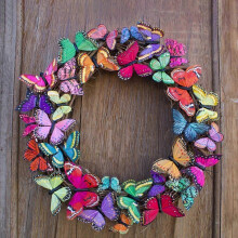 Couronne de papillons éclatante de 38 cm (15 pouces) - Guirlande de papillons à vent - Décoration de cheminée - Pâques, fêtes, mariage