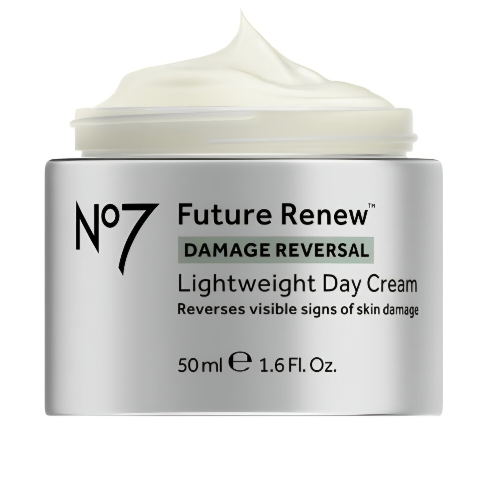No7 Future Renew DAMAGE REVERSAL Lightweight Day Cream. 50 ml - Image 4