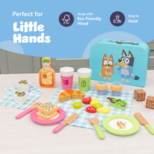 Bluey - Picnic Basket Set - 30 Piece Wooden Roleplay Toy with Carry Case Cutlery & Pretend Food Accessories for Kids - FSC-Certified Material - Fun I