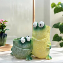 (green) Creative Frog Figurine Resin Funny Expression Statue for Garden Decor, Novelty Home Patio Yard Planter Ornament, Cute Whimsical Frog Sculpture