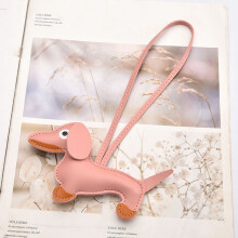 (Pink)Dachshund Dogshaped Key Holder Pu Leather Keychain For Keys And Bag Decor