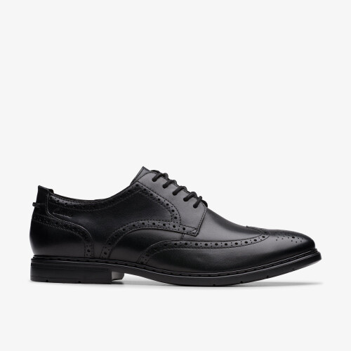 Clarks (Standard, 7 (Adults')) Banbury Tip Black Leather