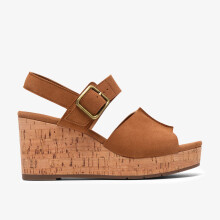 (Standard, 5 (Adults')) Sabina Dream Tan Suede