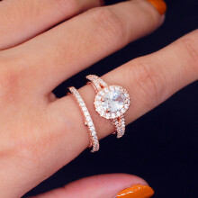 (9)Bague sertie de diamants en or rose avec motif géométrique pour fiançailles cadeau mariage