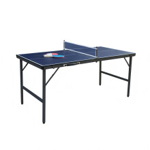 Összecsukható pingpongasztal hálóval, ütőkkel és labdákkal