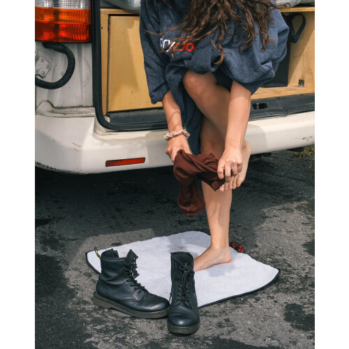 Dryrobe Changing Mat – Waterproof for Swimming, Surfing & Wetsuits - Grey 2