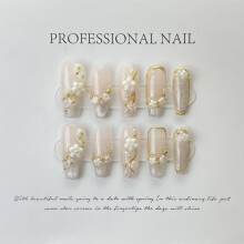 (XS) French Cat Chic Eye Nail Stickers Ideal Fashion For Enthusiasts