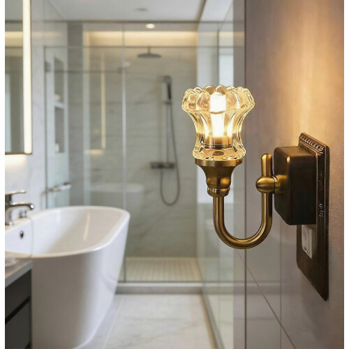luz nocturna enchufable para baño y escalera con sensor. 2