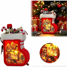 DIY-Weihnachtsstrumpf-Puppenhaus-Set, Mini-Gebäudemodell mit warmweißer LED-Beleuchtung, handgefertigtes Bastelprojekt, Weihnachtsgesch