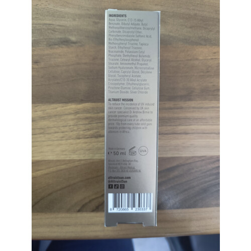 Moisturising Fluid SPF50 50ml 2