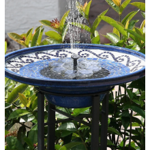 Fontaine solaire neuve, 1,5 W, idéale pour un bain d'oiseaux et la décoration de jardin. Compatible